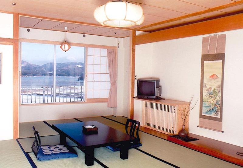 Ryotsu Yamaki Hotel Sado Bagian luar foto